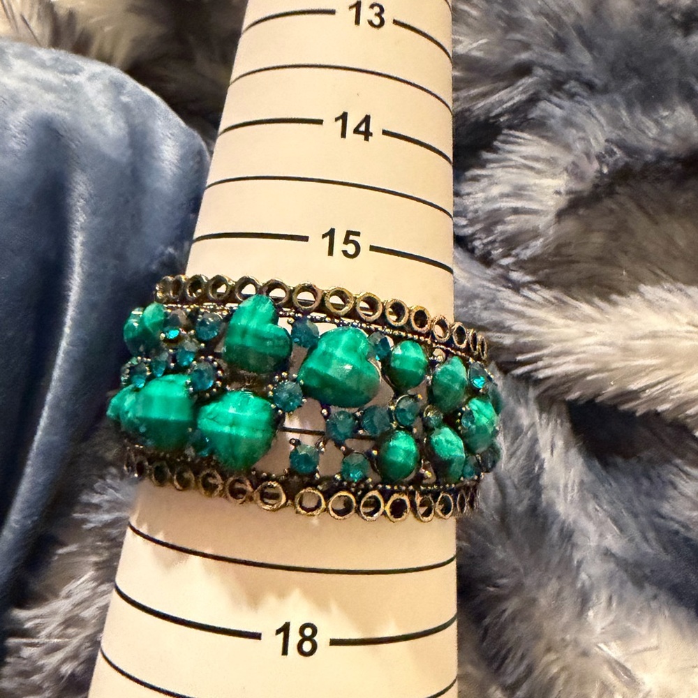 Antique Inspire Brass Tone Capri Blue Rhinestone Hearts Gem Cuff  Bracelet - Picture 12 of 12